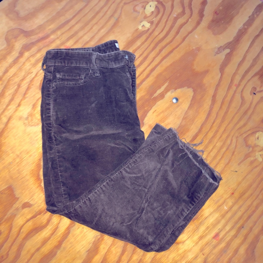 🌸5/$20 Levi’s 501 Frayed Corduroys